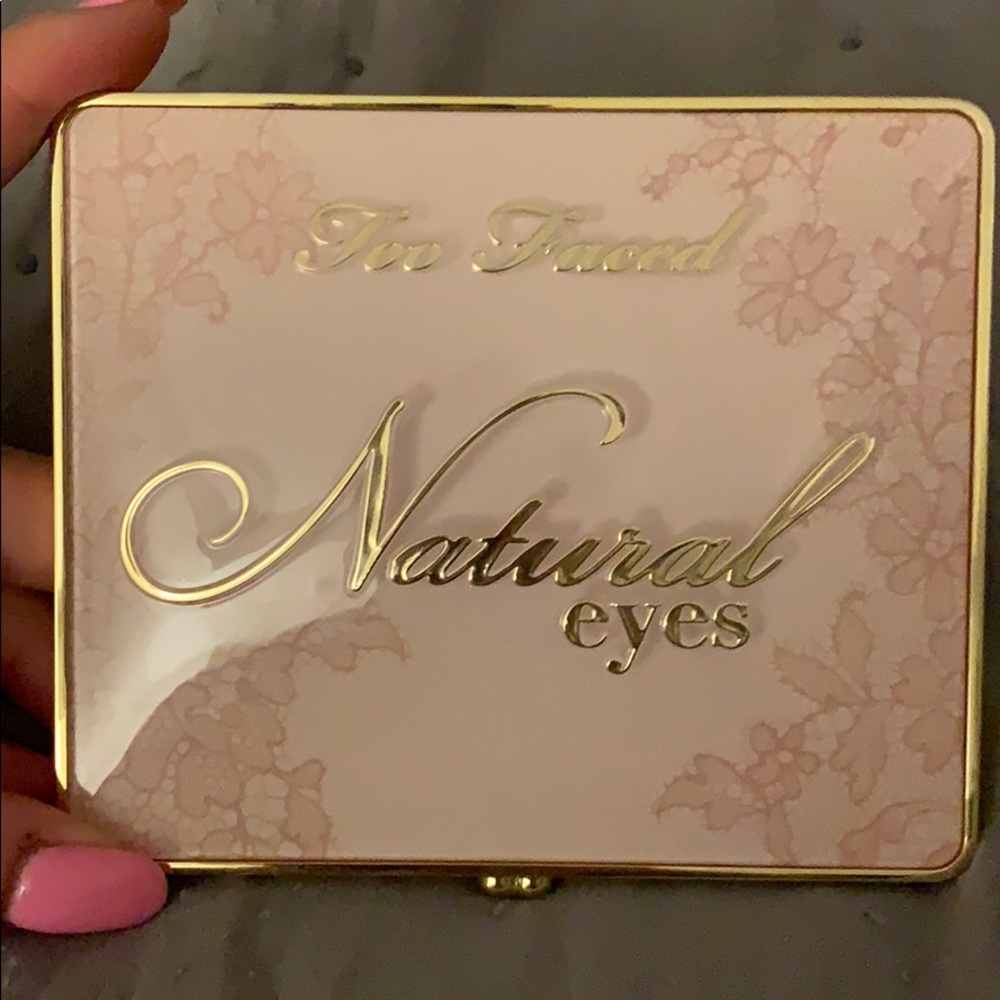 Too Faced Natural eyes eyeshadow 🎨